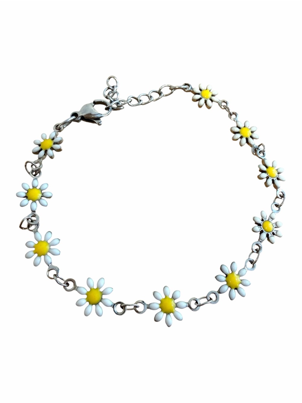 Brandy Melville Daisy Bracelet